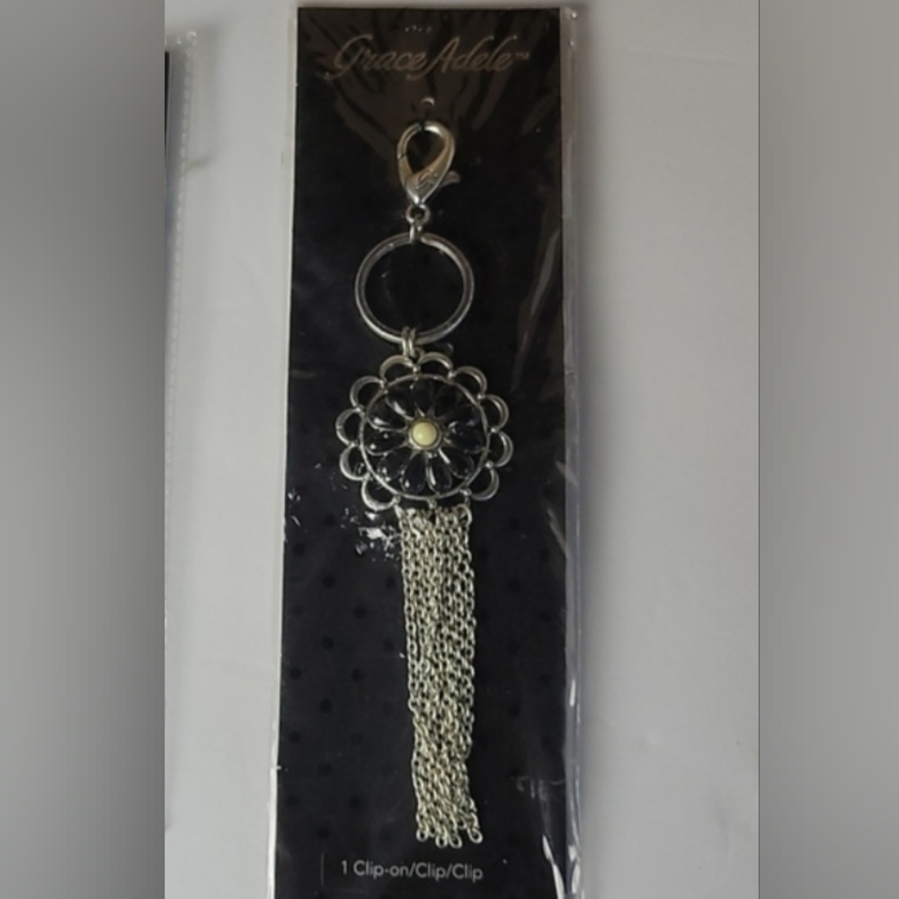 GRACE ADELE Purse Bag Clip On Daisy Black